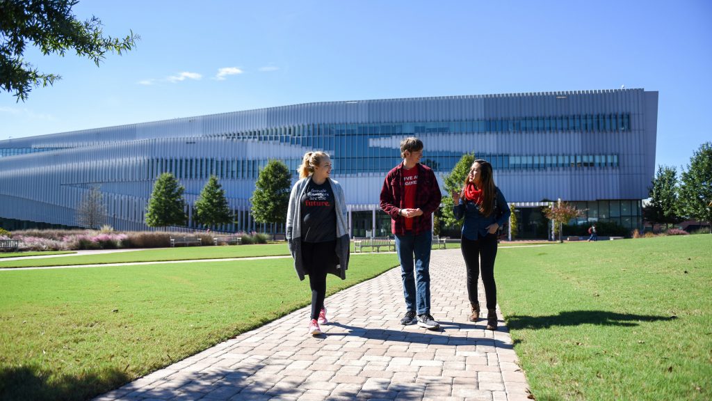 Students walking in front of Hunt Library